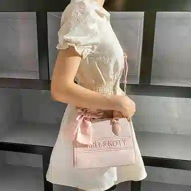 Carit&Koty Handbag White