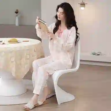 草本初色 简约亲肤舒适套头长袖甜美可爱休闲可外穿长裤睡衣套装 女款 图片色