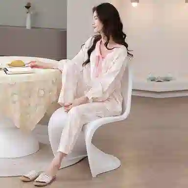 草本初色 简约亲肤舒适套头长袖甜美可爱休闲可外穿长裤睡衣套装 女款 图片色