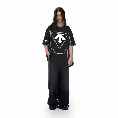 DESCENTE TOUGH logoT