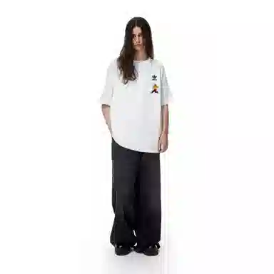 adidas originals FantasylogoT