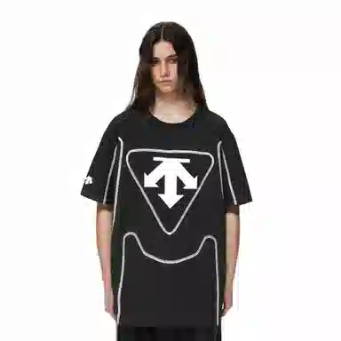 DESCENTE TOUGH logoT