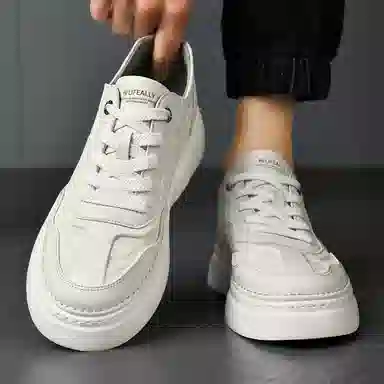 HLA
