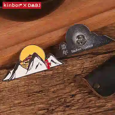 广博 盗墓笔记角色 夜光金属胸针 钥匙扣  拾年 吴邪张起灵王胖子周边  二次元 /徽章