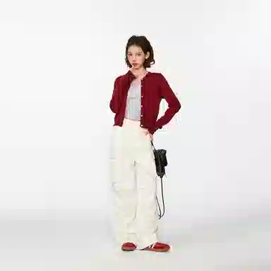 柏黛妃 纯色圆领修身短款针织衫 女款 红色