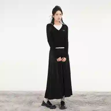 柏黛妃 假两件短款长袖上衣针织衫 女款 黑色+赠品