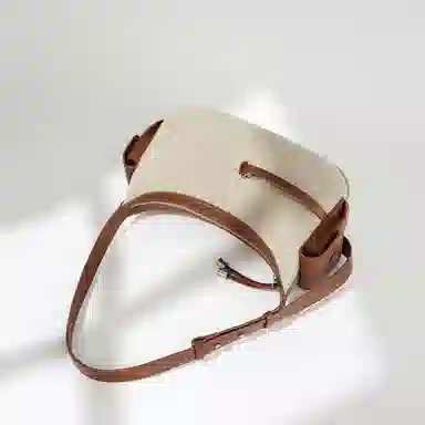 COURONNE
