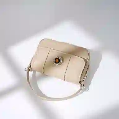 COURONNE