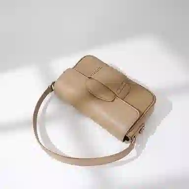 COURONNE