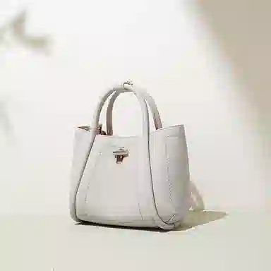 COURONNE