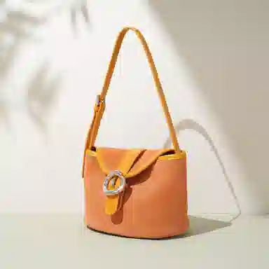 COURONNE