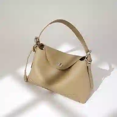 COURONNE