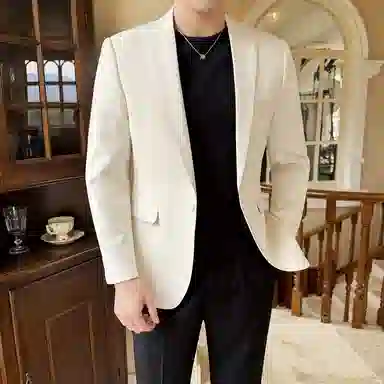 JOHNHOLLIS White Blazer