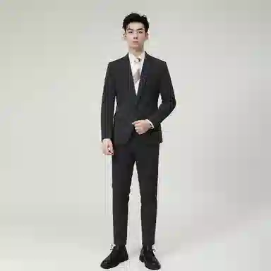 JOHNHOLLIS Dotted Stripe Suit