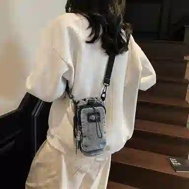 笛贝嘉 潮牌复古时尚百搭 布 手机包 男女同款情侣款 多色