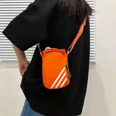 笛贝嘉 水杯包轻便束口户外旅行通勤斜挎包骑行小包 尼龙 手机包 常规 男女同款情侣款 多色