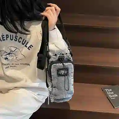 笛贝嘉 潮牌复古时尚百搭 布 手机包 男女同款情侣款 多色