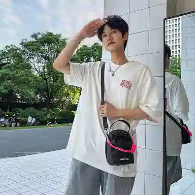 笛贝嘉 韩版时尚多巴胺休闲运动轻便水瓶包 尼龙 单肩斜挎手提手机包 男女同款情侣款 多色