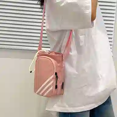 笛贝嘉 水杯包轻便束口户外旅行通勤斜挎包骑行小包 尼龙 手机包 常规 男女同款情侣款 多色