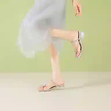 卓诗尼 潮流时尚法式人字拖鞋 女款