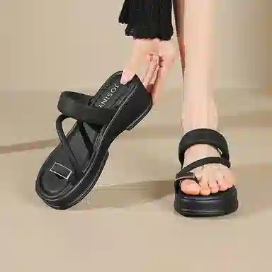 卓诗尼 合成革 百搭时尚 沙滩凉鞋 女款