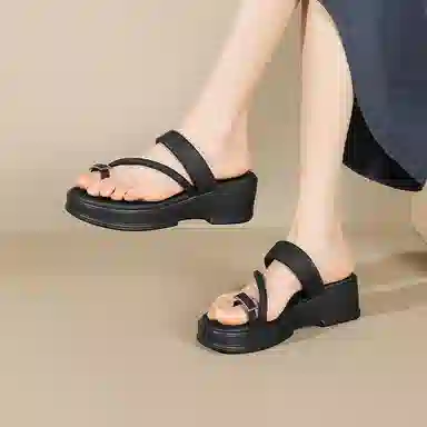 卓诗尼 合成革 百搭时尚 沙滩凉鞋 女款