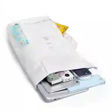 LOVERPUSS Aurora White