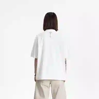MADE EXTREME T