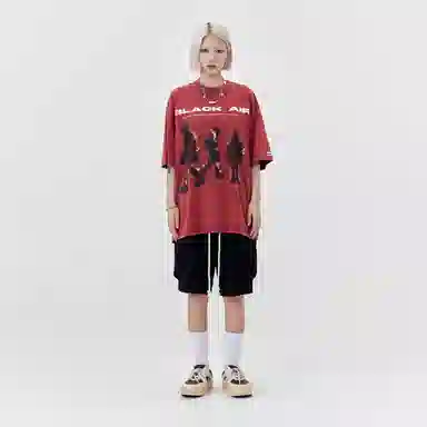 MADE EXTREME T