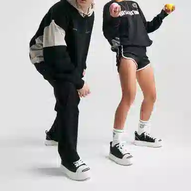 UNNAMED FORCES WHOPASSWHO