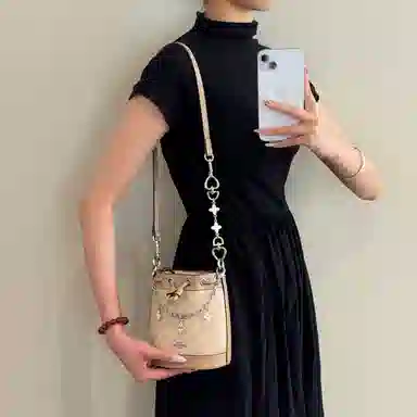COACH Dempsey1415mini