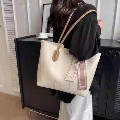 PINKLAND PU Tote