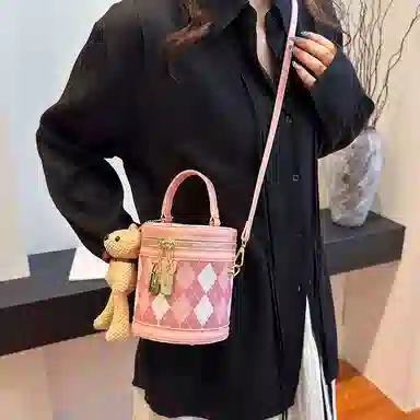 PINKLAND PU