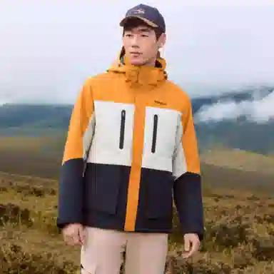 探路者 明星同款 防风防水保暖登山服 可拆卸内胆 三合一冲锋衣 冬季外套 男女同款