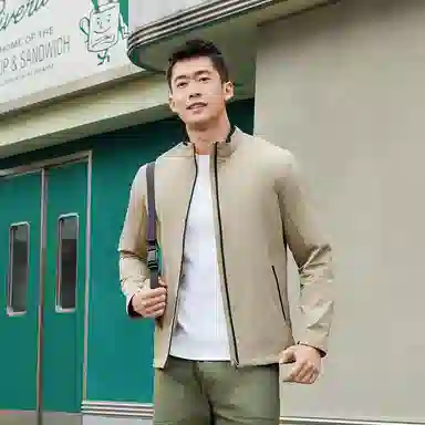 探路者  软壳衣 户外跑步 弹力速干上衣立领功能外套 男款