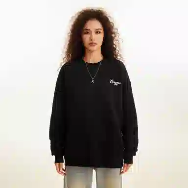 LOVEMELATER FW23 LOGO