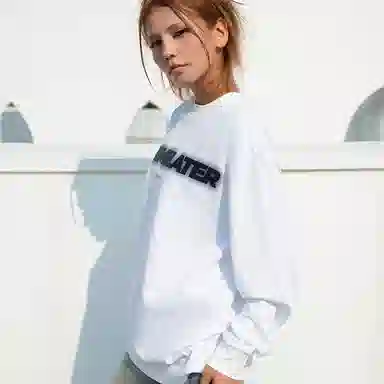 LOVEMELATER FW22 LOGOT