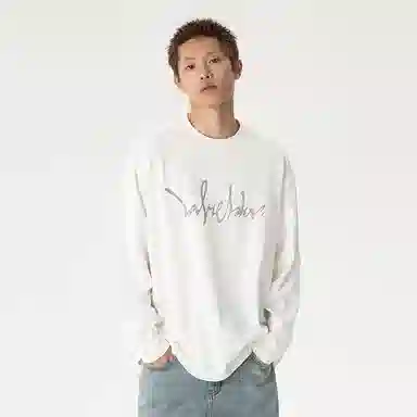LOVE ME LATER logo7M7T