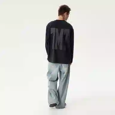 LOVE ME LATER logo7M7T