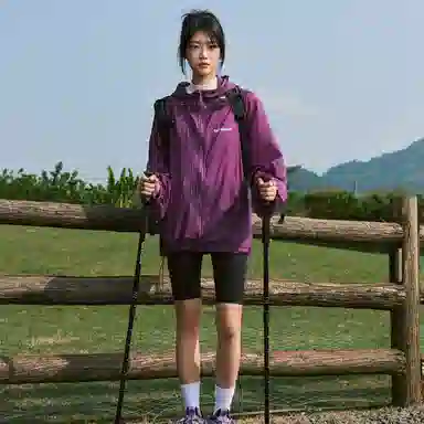 WAITINGWAVE LOGOUPF50+