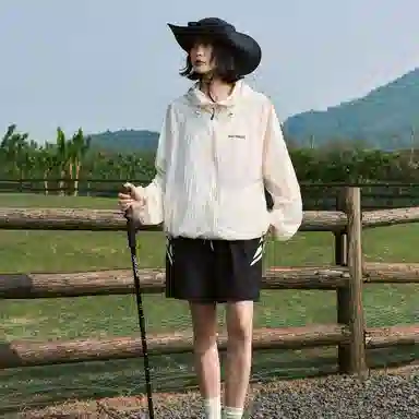 WAITINGWAVE LOGOUPF50+