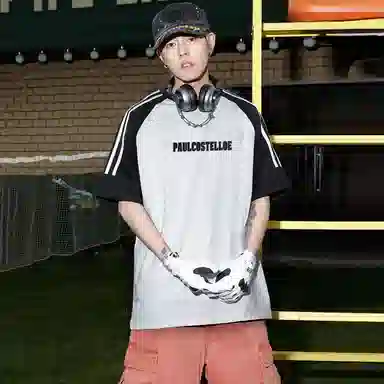 PAUL COSTELLOE T