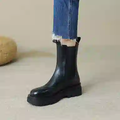 穿高跟鞋的吴大叔 头层牛皮 一脚蹬 短筒 切尔西靴 女款