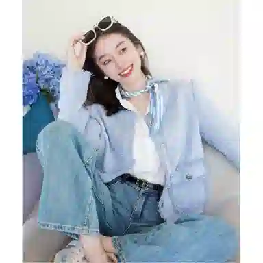 茵曼 优雅小香风短款外套毛边圆领长袖截短外套 女款