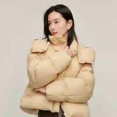 茵曼 休闲简约连帽面包羽绒服 女款