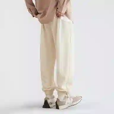 Crayon Shinchan Logo