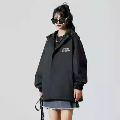 蜡笔小新 户外休闲奔跑线稿卡通人物字母印花保暖加厚休闲宽松可调节连帽羽绒服外套 男女同款