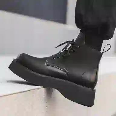 驰狼 大头厚底 短筒 马丁靴 男款 黑色