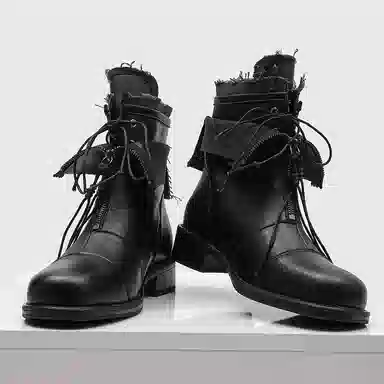 Chi Lang Martin Boots Platform