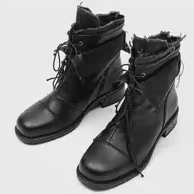 Chi Lang Martin Boots Platform